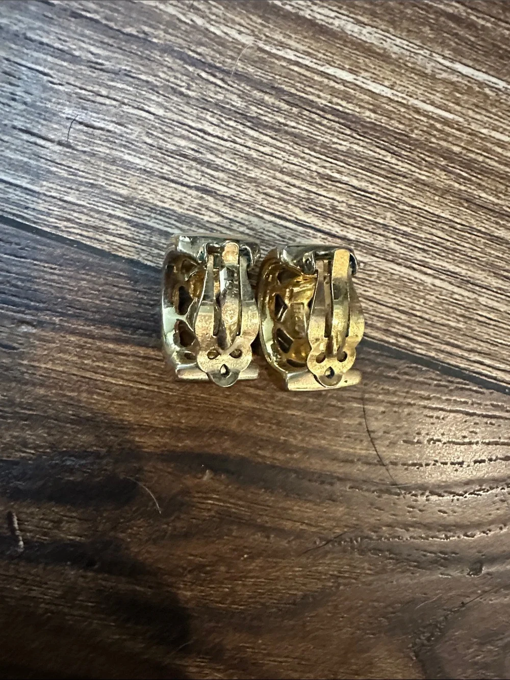 Vintage Swarovski SAL clip on style earrings